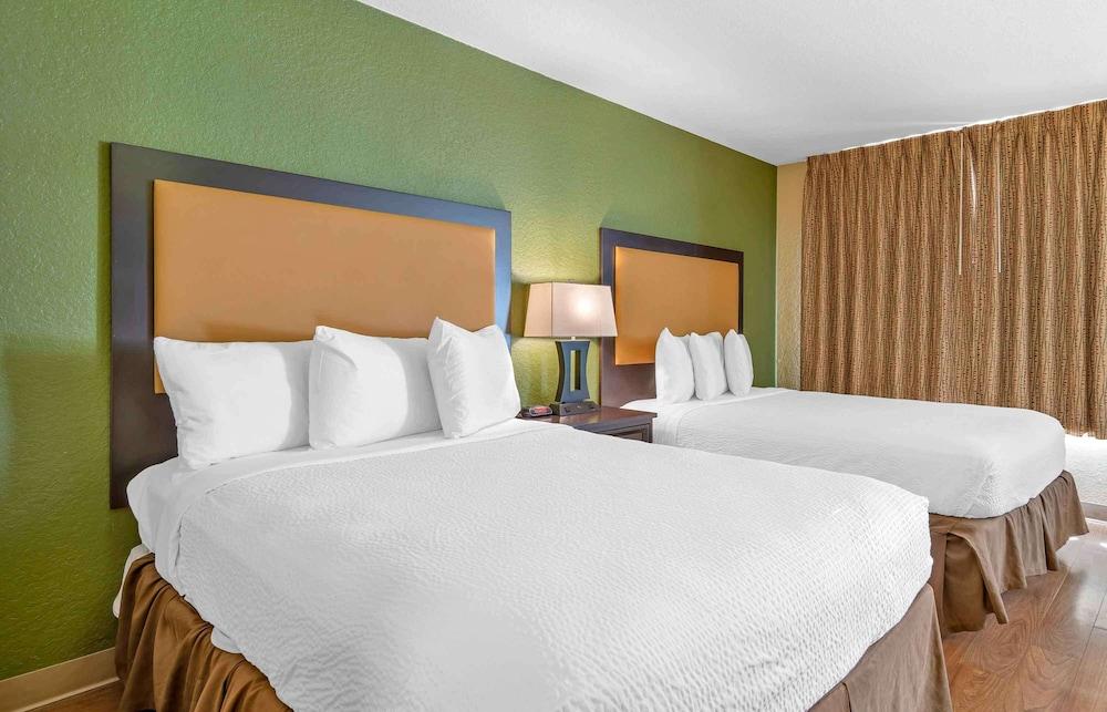 Extended Stay America Suites Houston Med Ctr Braeswood Bl photo 39