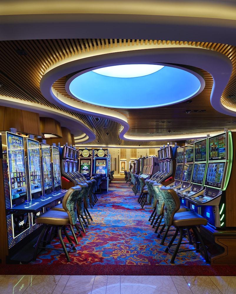 The Oasis Tower at Seminole Hard Rock photo 62