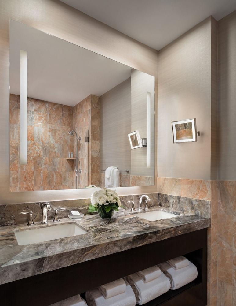 Trump International Hotel & Tower New York photo 40