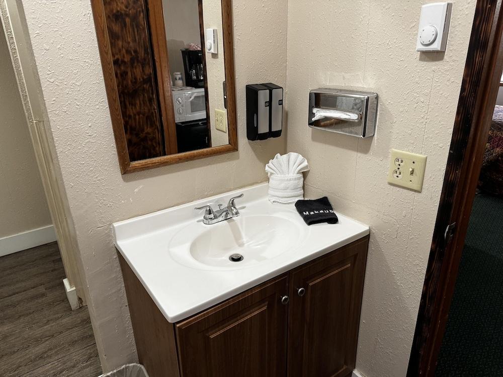 Heidis Inn Ilwaco photo 5