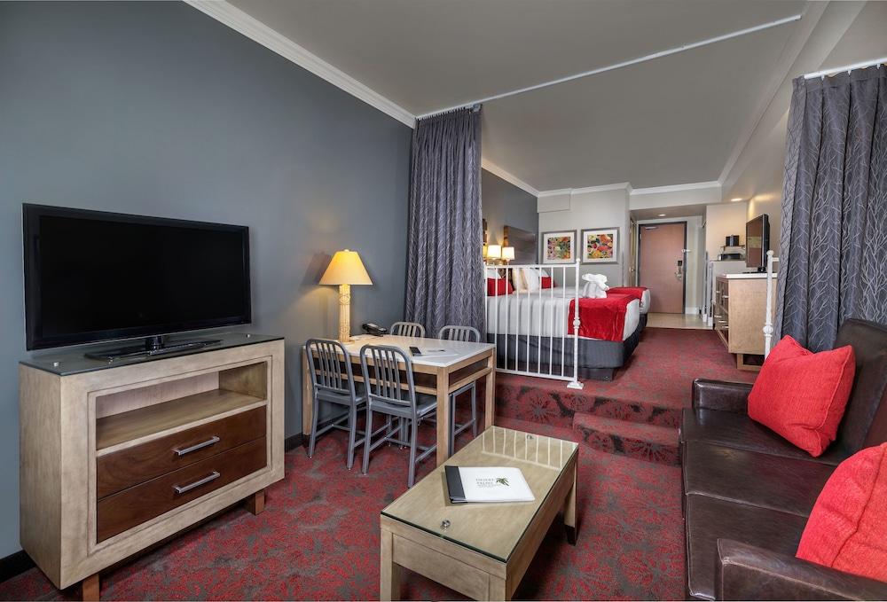 Desert Palms Hotel & Suites photo 15