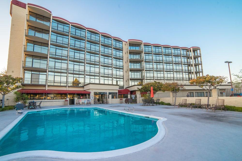 Oakland Airport Executive Hotel photo 32