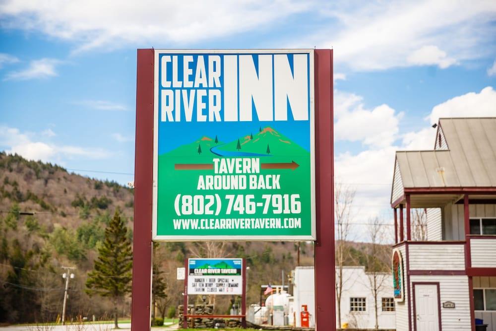 Clear River Inn photo 1