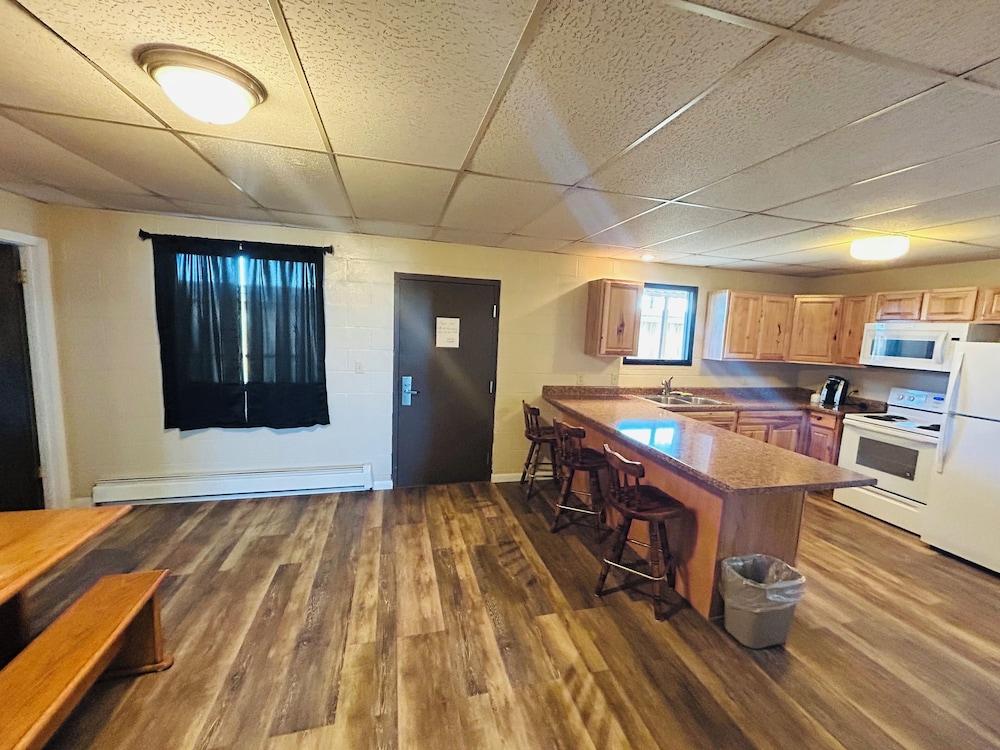 Days Inn by Wyndham Wheatland photo 4
