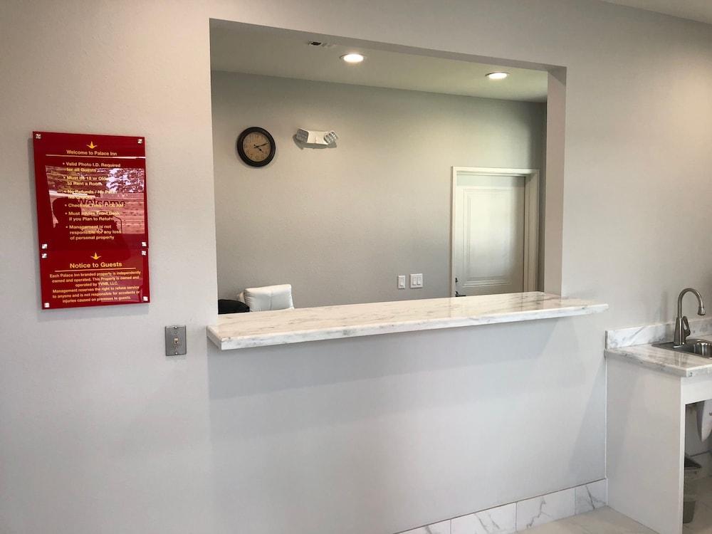 Palace Inn Conroe photo 36