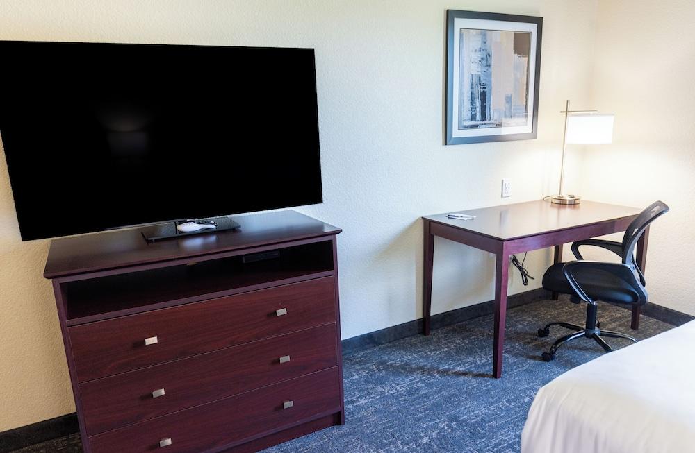 Cobblestone Hotel & Suites - Ephraim photo 6