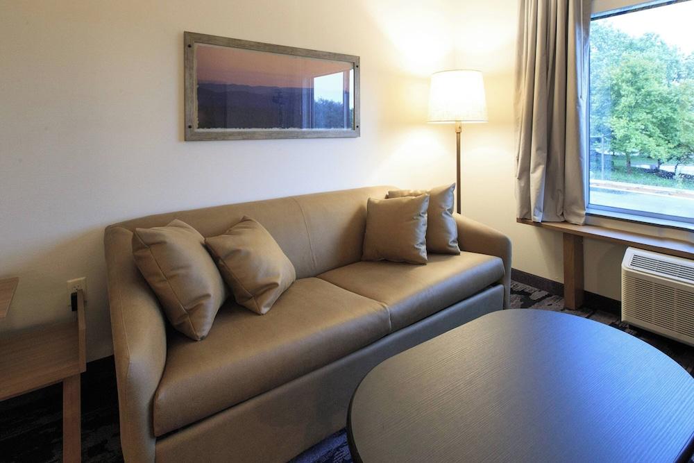 Fairfield Inn & Suites by Marriott Philadelphia Valley Forge/Great Valley photo 30