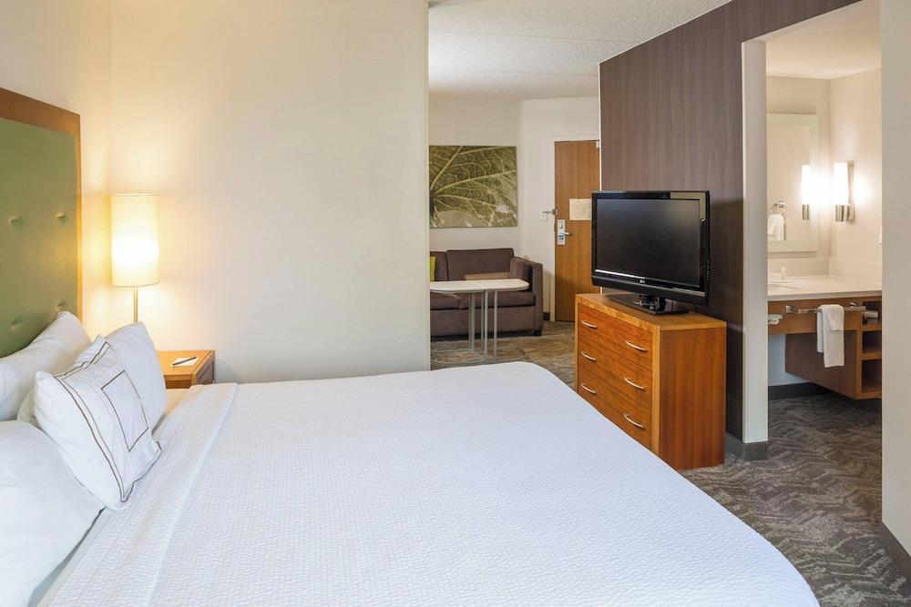 Springhill Suites by Marriott Hampton Coliseum photo 6