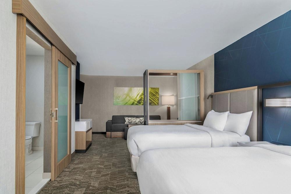 SpringHill Suites by Marriott Holland photo 5