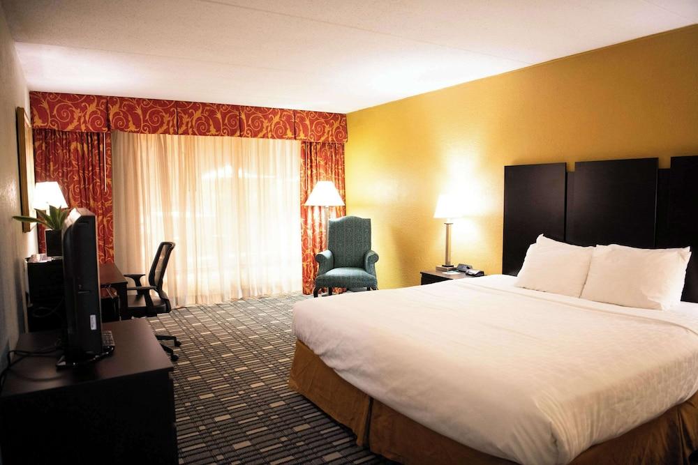Quality Inn Somerset photo 20