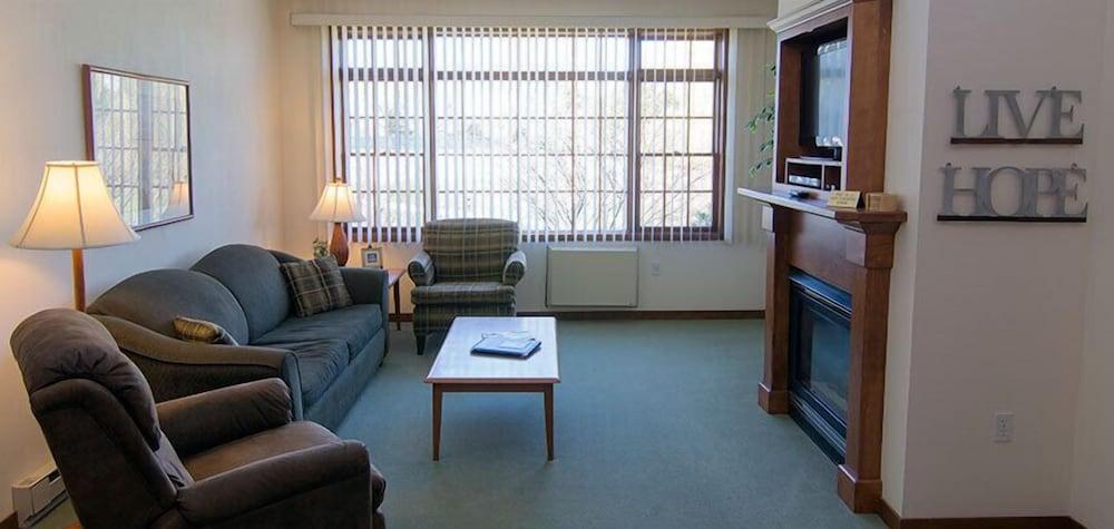 Scandinavian Lodge photo 13