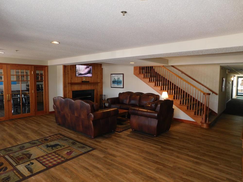 Northwoods Best Inn -Turtle Lake photo 39