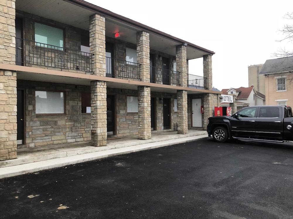 The Guest House — hotel in Circleville