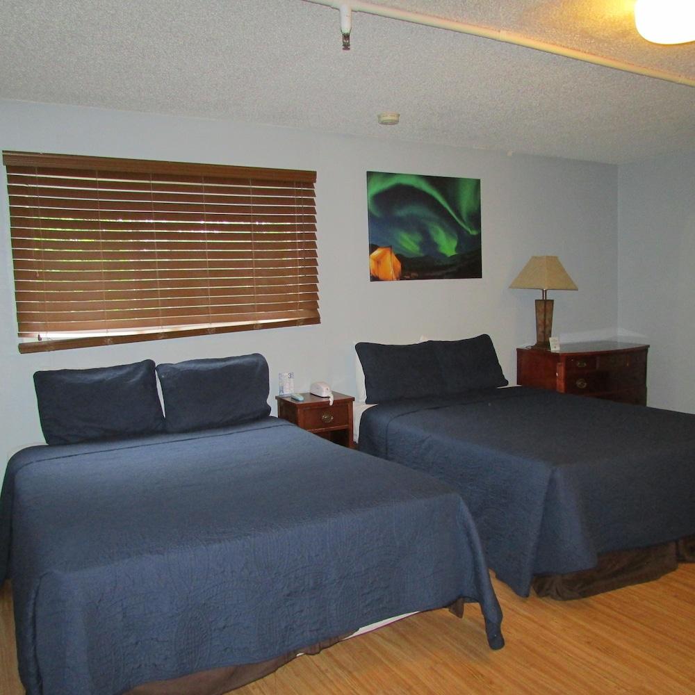 Creekwood Inn photo 20