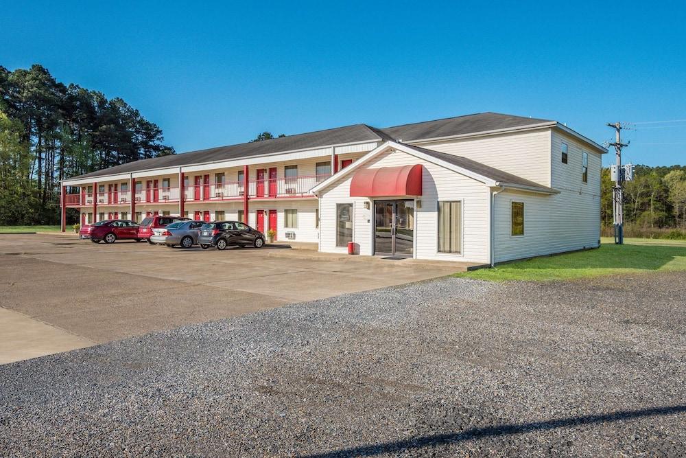 Rodeway Inn Gurdon I-30 photo 15