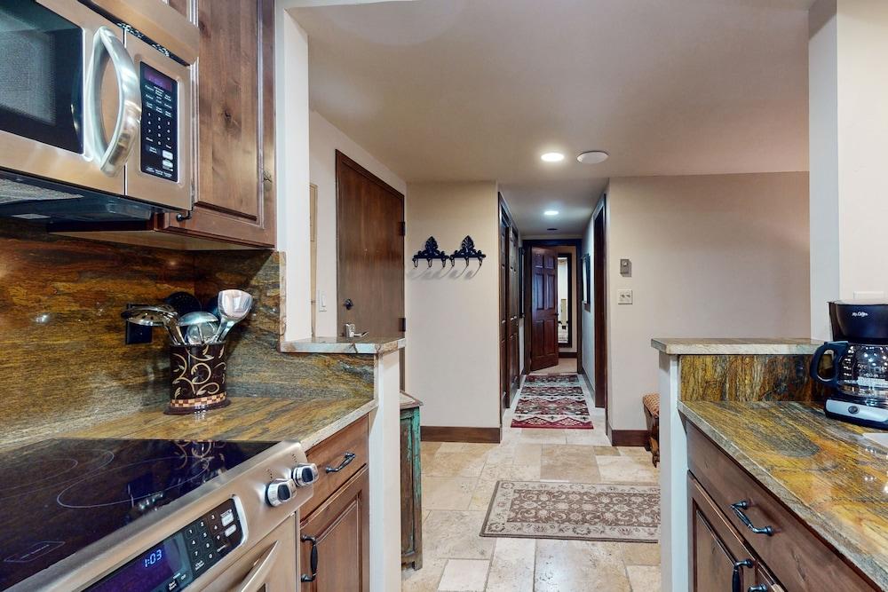 Fallridge photo 30