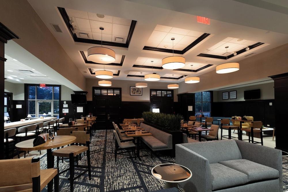 Sheraton Chicago Northbrook Hotel photo 26