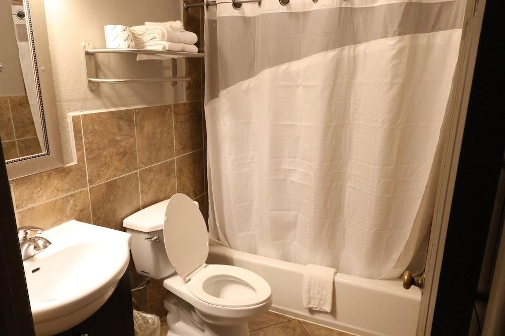 Golden Key Motel photo 9