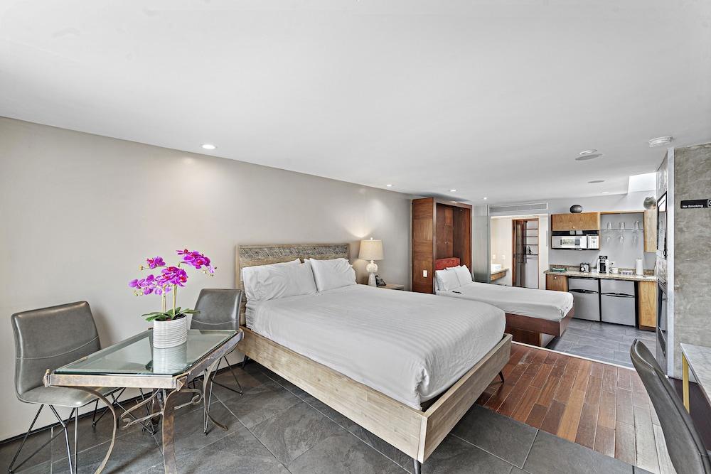 14 West Hotel photo 91