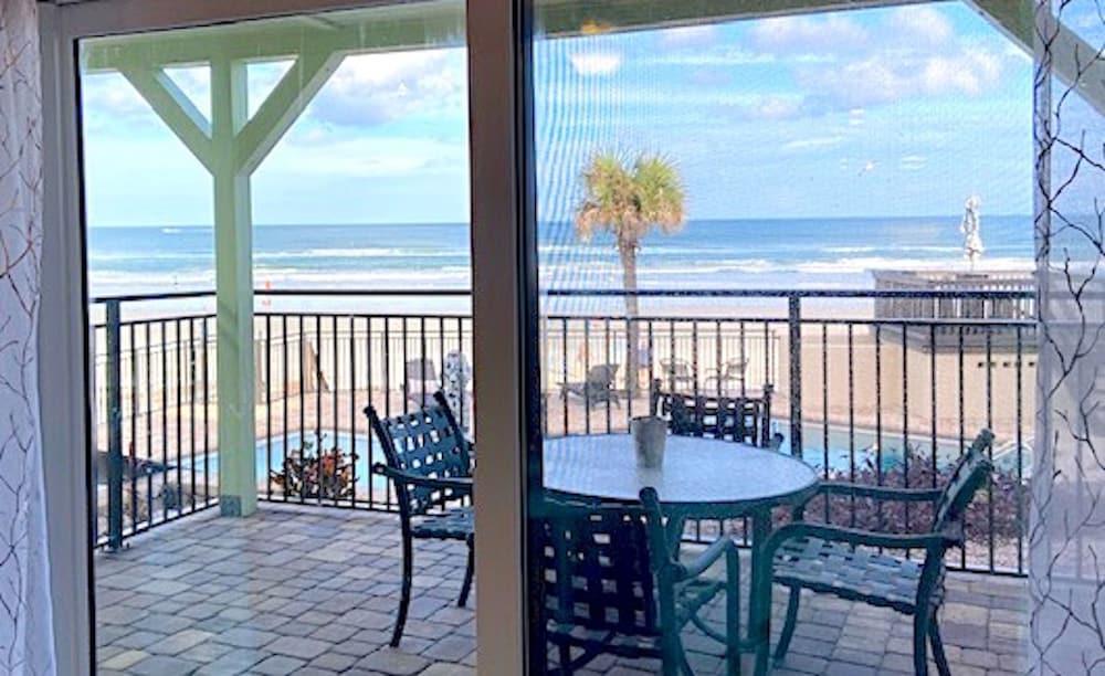 Organic Beach Retreat photo 23