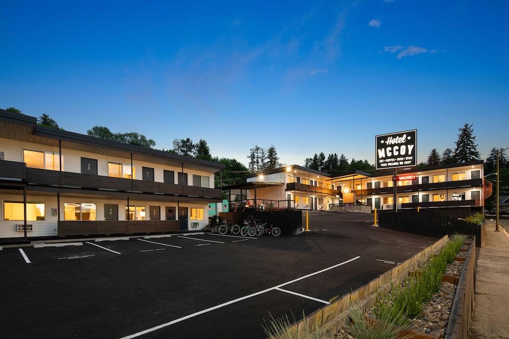 Hotel McCoy - Art, Coffee, Beer, Wine — hotel in Pullman