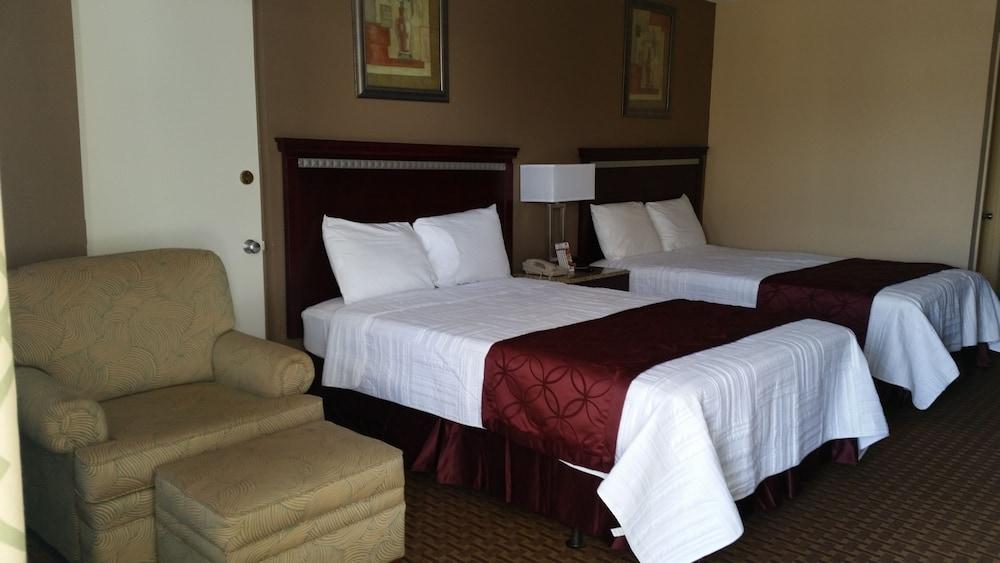 Rodeway Inn Bushnell photo 33