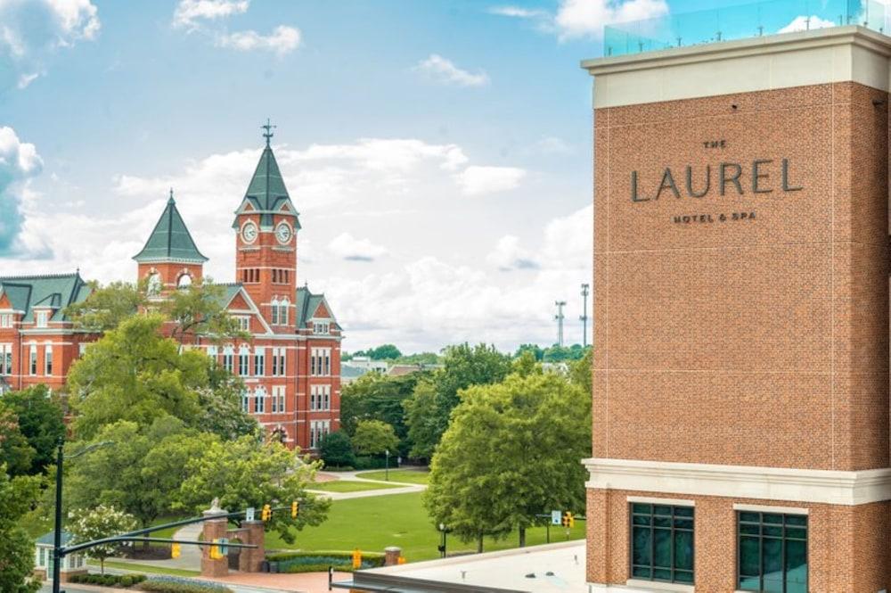 Laurel Hotel and Spa photo 11