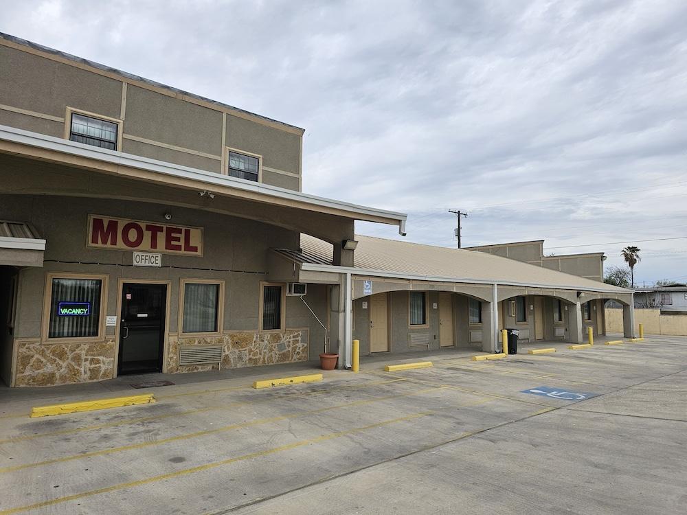 Carrizo Inn photo 20
