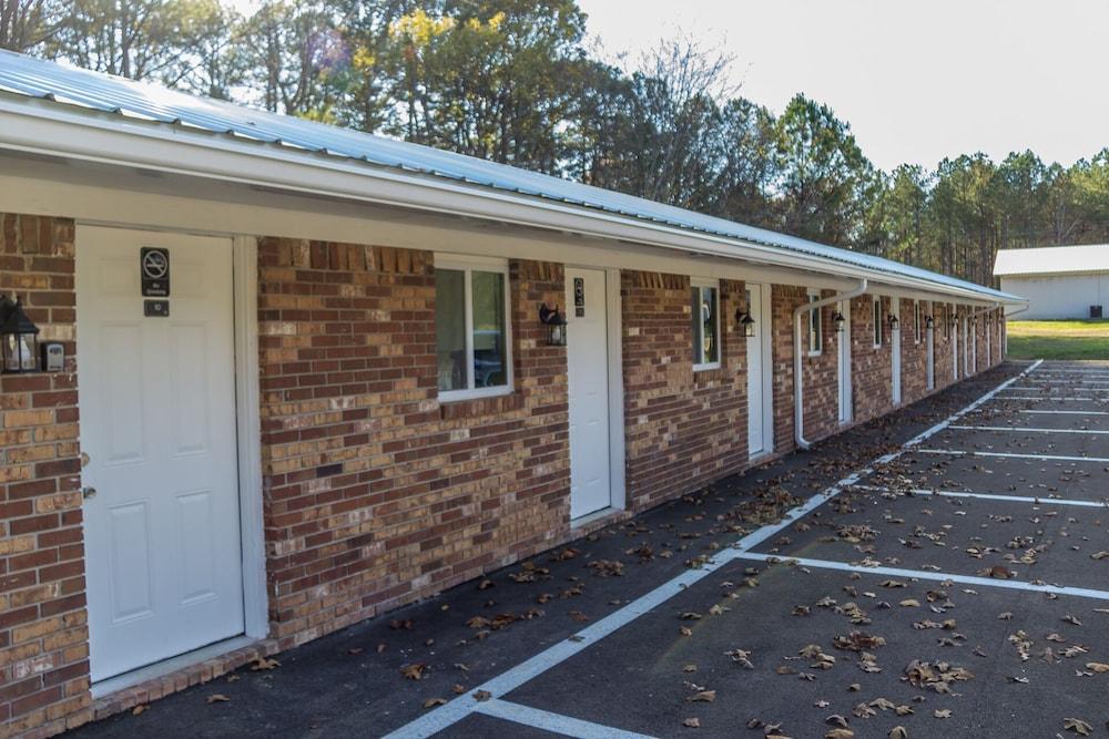 Coleman Park Studios — hotel in Iuka