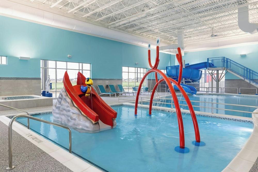 Springhill Suites By Marriott Fargo photo 30