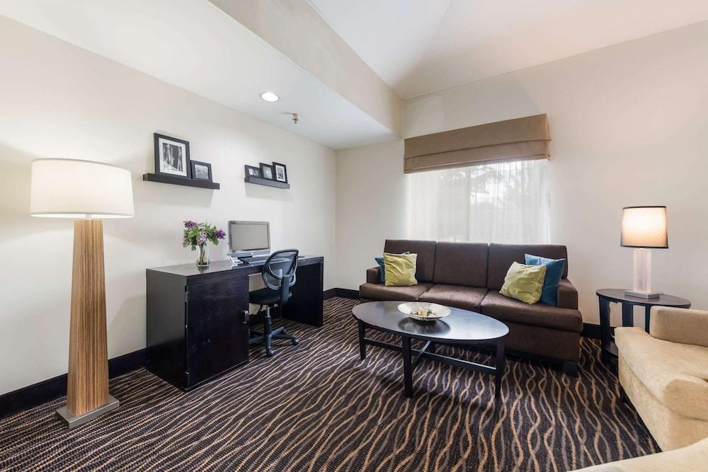 Studio 6 Suites – Knoxville, TN photo 31