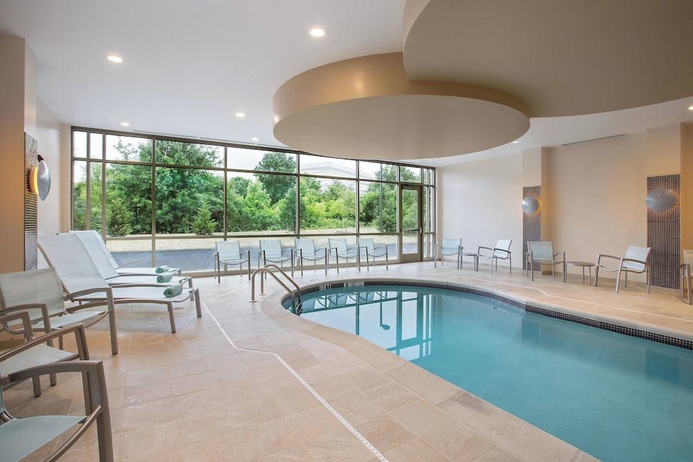 Springhill Suites Mount Laurel photo 28