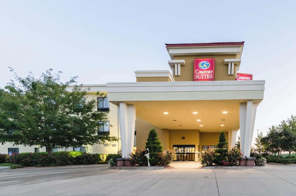 Comfort Suites Salina South photo 62