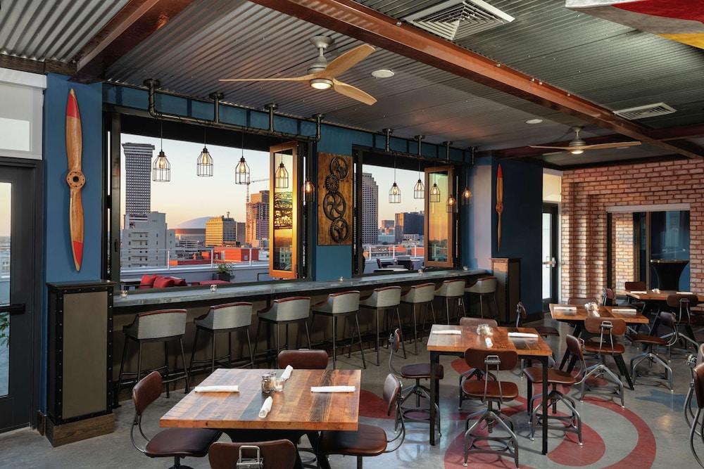Higgins Hotel, Official Hotel of The National WWII Museum, Curio Collection by Hilton photo 2