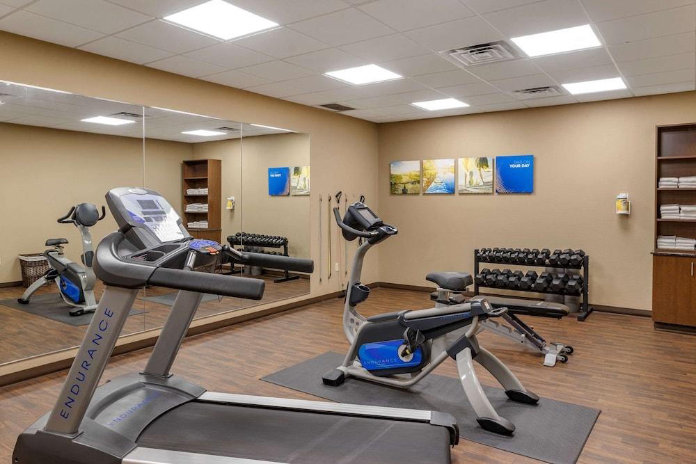 Comfort Inn & Suites Augusta photo 1