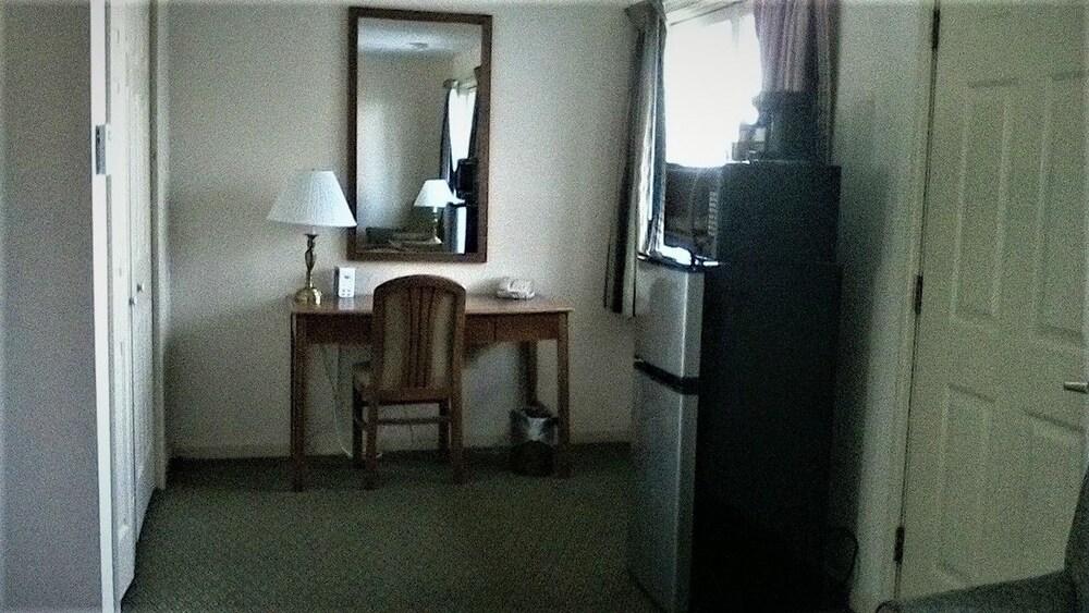 The Towne Motel photo 51