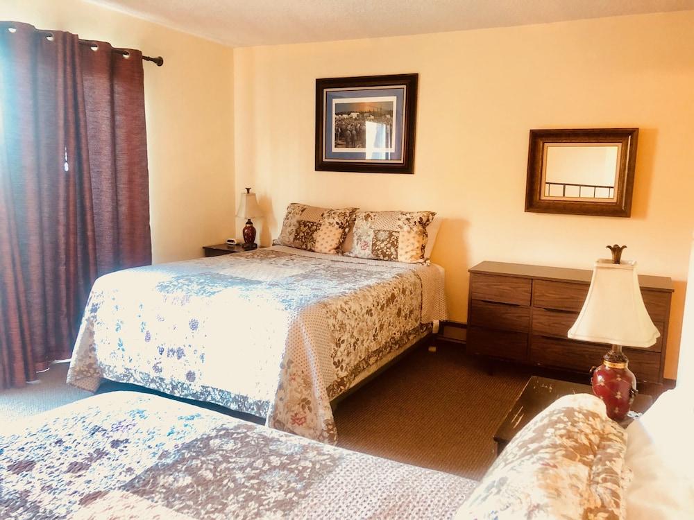Driftwood Inn and Seaside Lodges photo 17