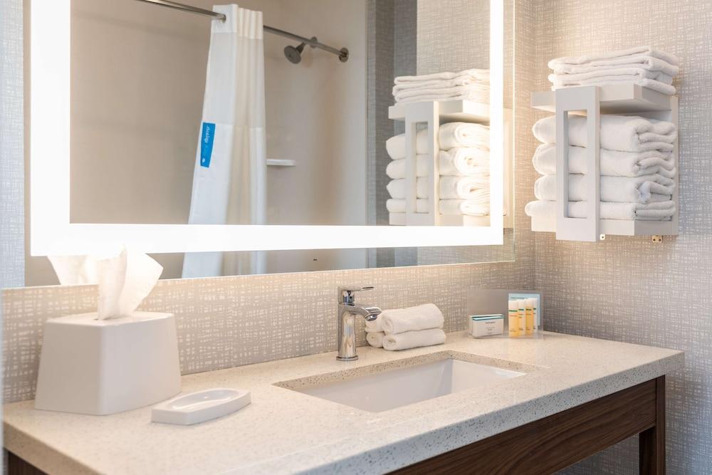 Hampton Inn & Suites Houston Sugar Land photo 48