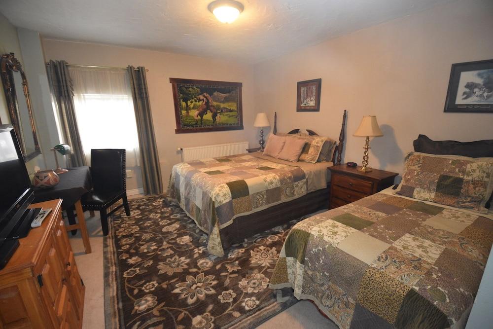 Alaska Grizzly Lodge photo 14