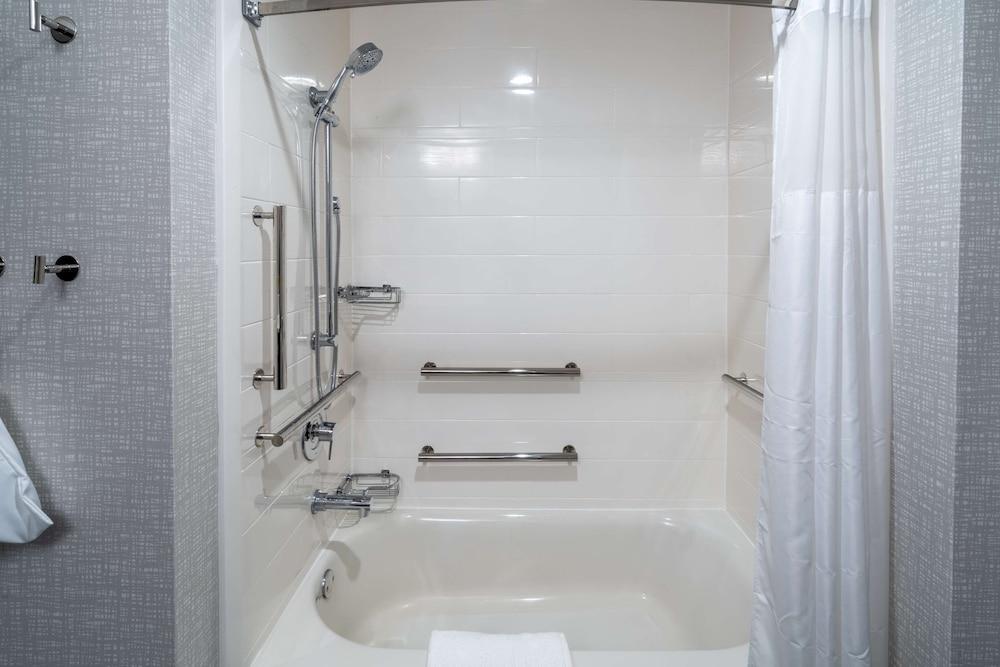 Hampton Inn Hardeeville photo 15
