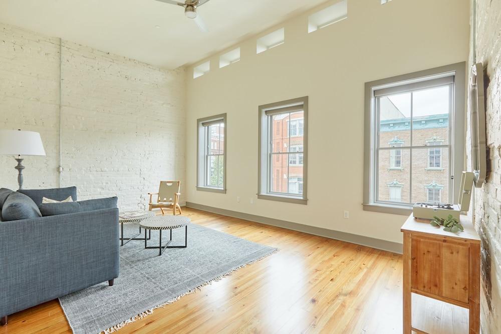 Sonder by Marriott Bonvoy The Broughton Apartments Historic District photo 64