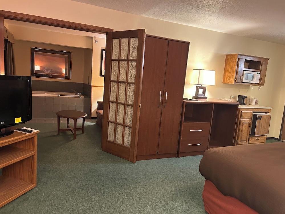 Northwoods Inn & Suites Blackduck photo 11