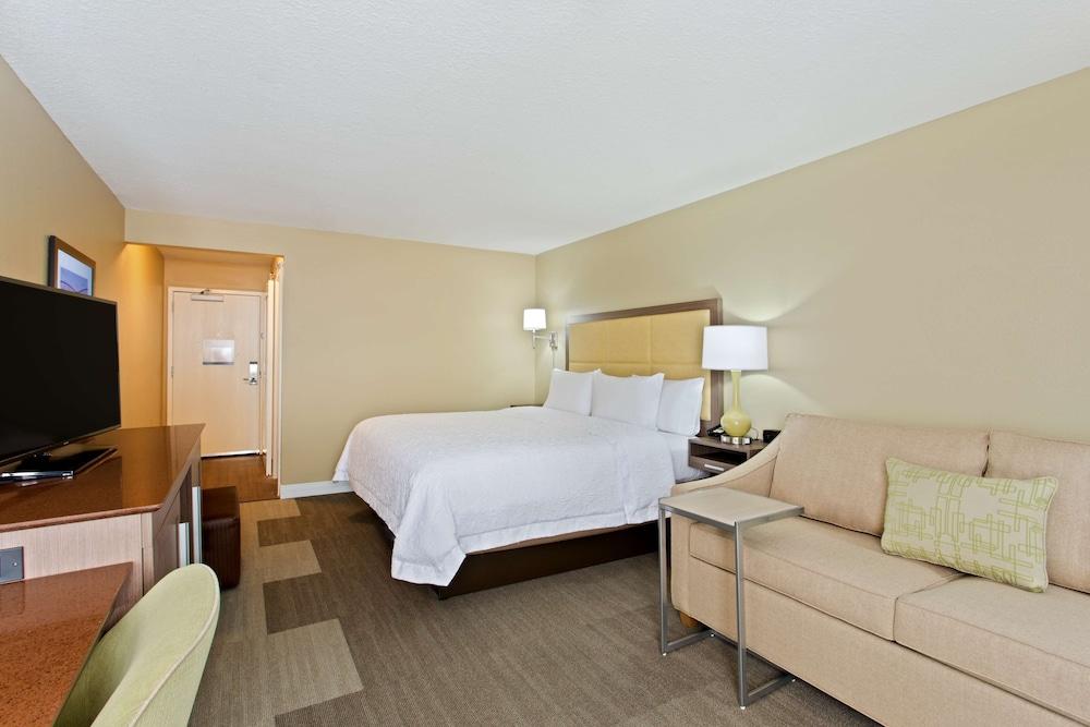 Hampton Inn Sault Ste Marie photo 6