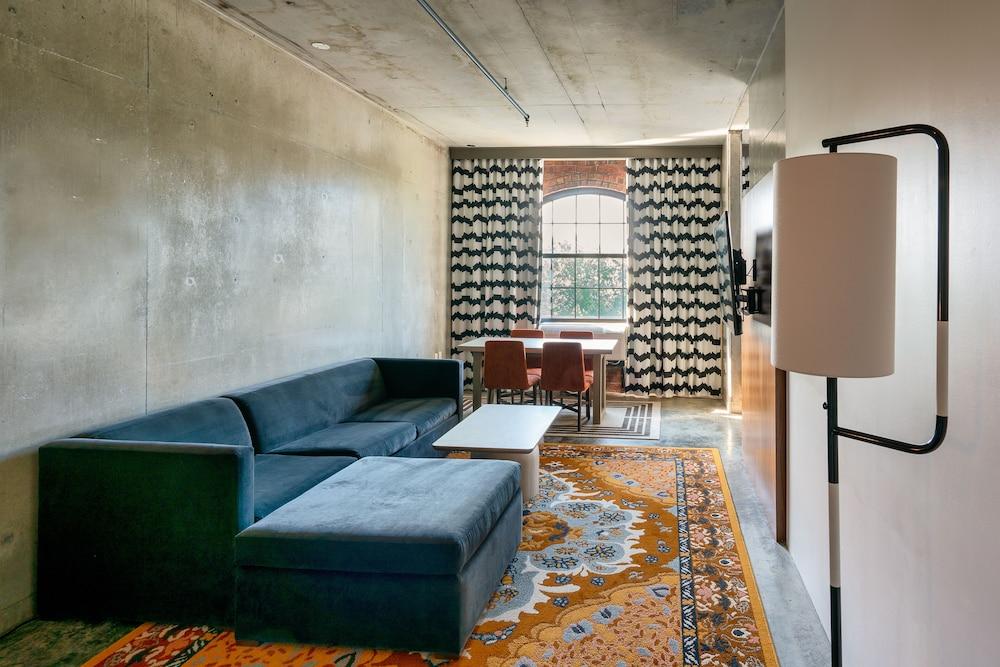 The Loom Hotel, Tapestry Collection by Hilton photo 84