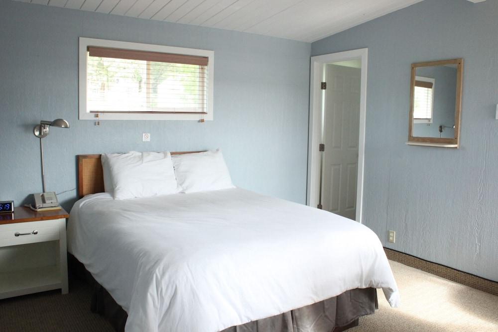 Lopez Islander Resort photo 14