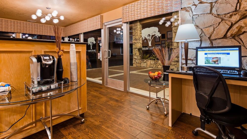 Best Western Pine Tree Motel photo 10