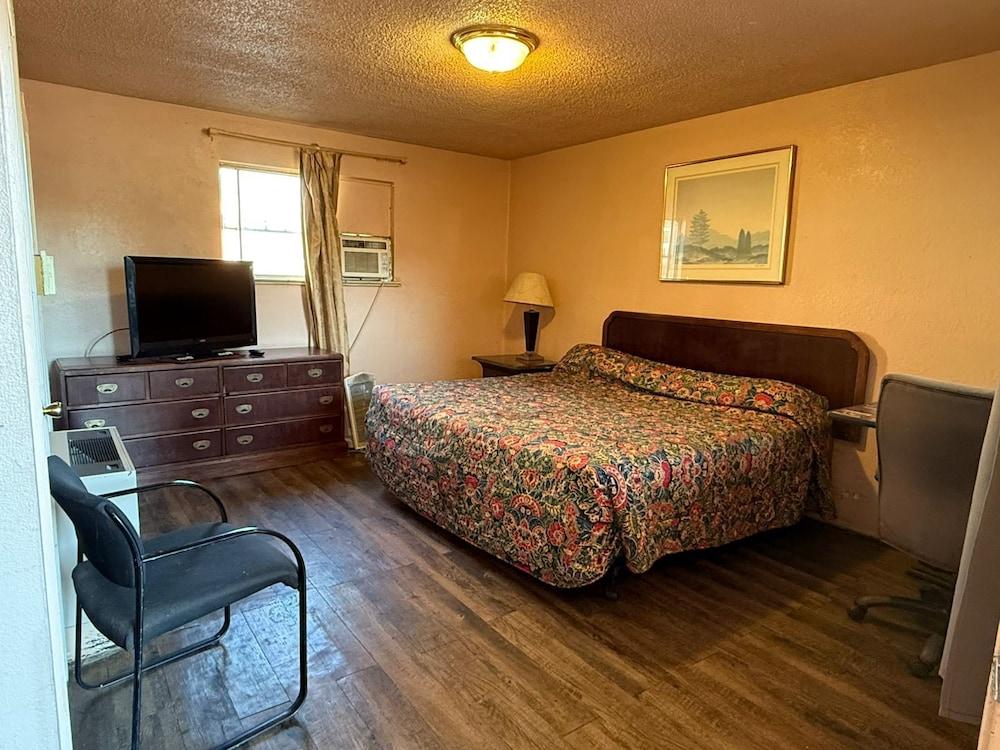 Springs Inn by Capital O I 25 photo 34