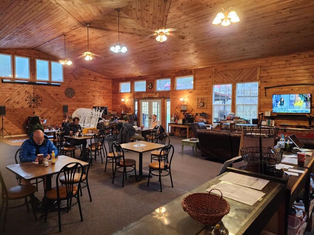 Black Bear Resort photo 31