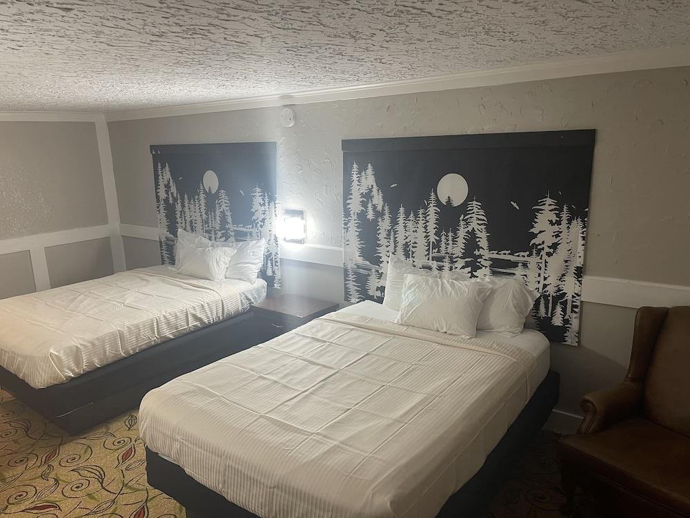 Stratford House Inn Branson photo 5