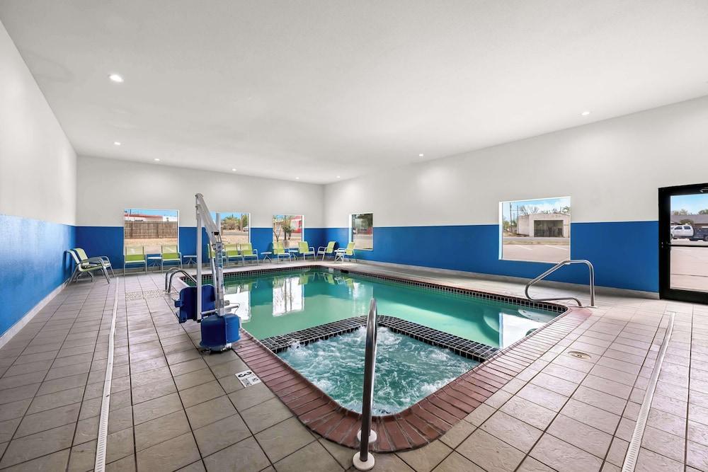Best Western Palace Inn & Suites photo 27